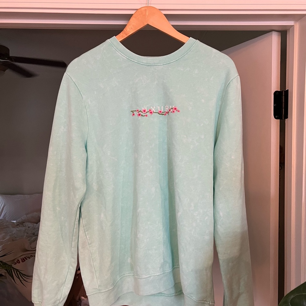 Embroidered Pullover